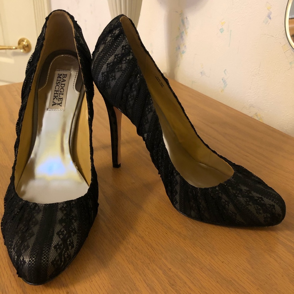 Black lace Badgley Mischka high heels